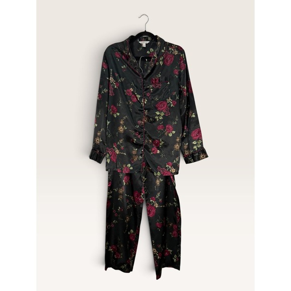 croft & barrow Other - Croft & Barrow Women's Small Two Piece Satin Pajama Set Black Floral Rose